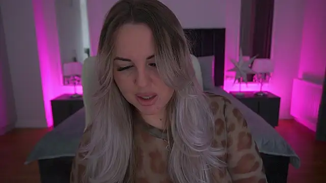 KiraCandyS online show from 02-19-26, 10:07