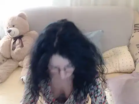 Emmatoo online show from 02-01-26, 01:09