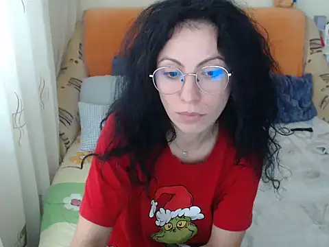 Emmatoo online show from 11-25-25, 11:10