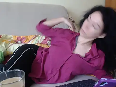 Emmatoo online show from 02-26-26, 07:41