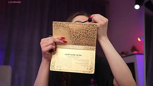 Amely Young online show from 04-07-26, 02:24