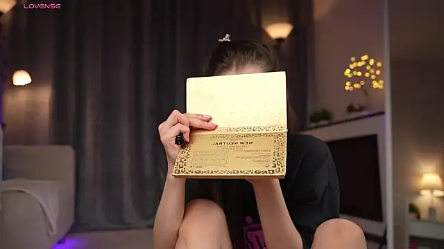 Amely Young online show from 02-19-26, 01:46