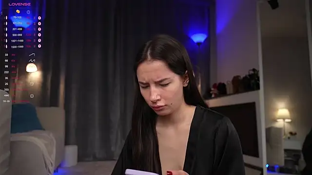 Amely Young online show from 09-18-25, 02:47