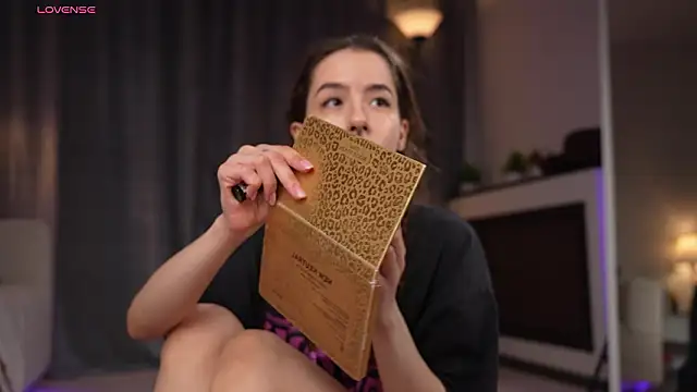 Amely Young online show from 02-26-26, 04:34