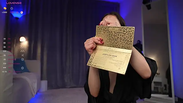 Amely Young online show from 09-22-25, 01:44