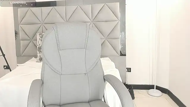 celestica rose online show from 03-12-26, 10:58