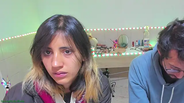 Snapshot of linnie_ chatting on 09-18-25, 06:55 linnie  online show from 09-18-25, 06:55