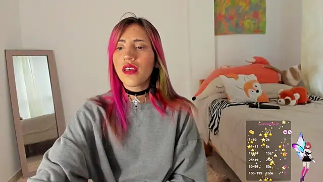 Snapshot of linnie_ chatting on 01-26-25, 11:17 linnie  online show from 01-26-25, 11:17