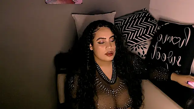 Emmacamille online show from 11-26-25, 12:32