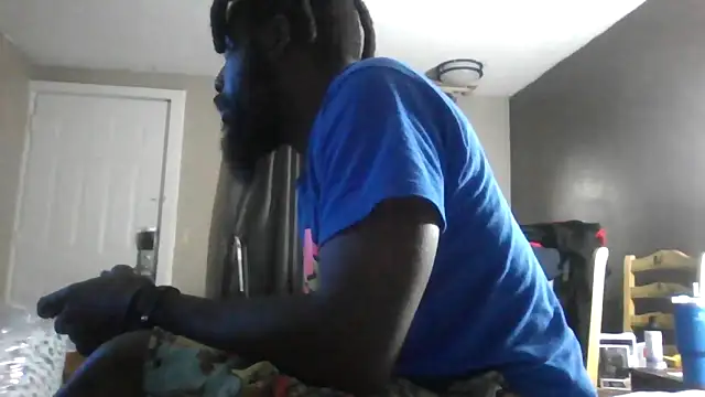 Snapshot of Mrbbc803 chatting on 09-12-25, 11:37 Mrbbc803 online show from 09-12-25, 11:37