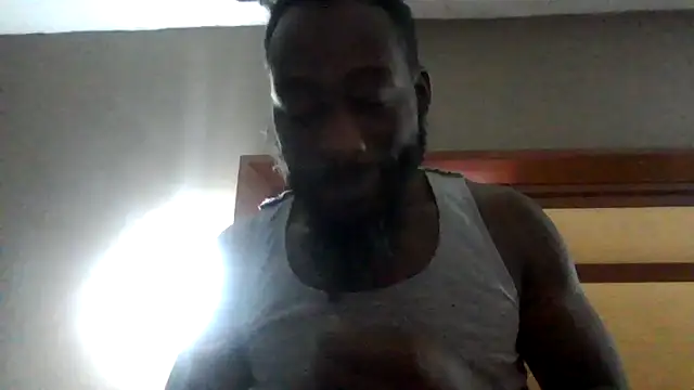 Snapshot of Mrbbc803 chatting on 10-21-25, 12:21 Mrbbc803 online show from 10-21-25, 12:21