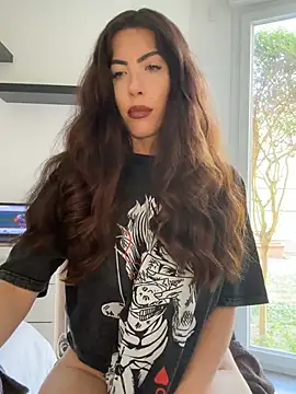 Eyline online show from 04-10-26, 10:33