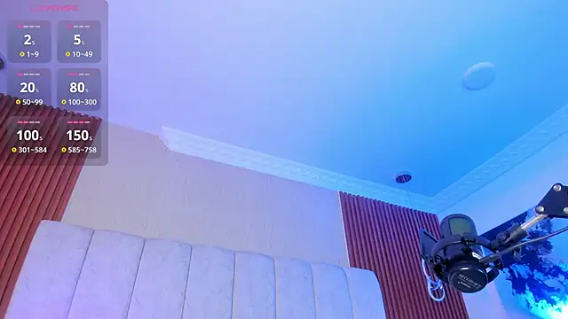 HannaRed  online show from 10-17-25, 07:37