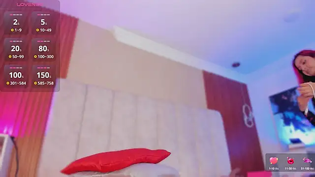 HannaRed  online show from 09-29-25, 07:41