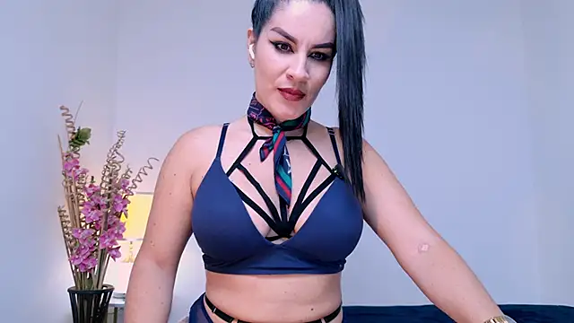 Pamela Rosal online show from 12-01-25, 01:34