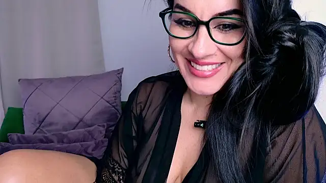 Pamela Rosal online show from 05-03-26, 01:44