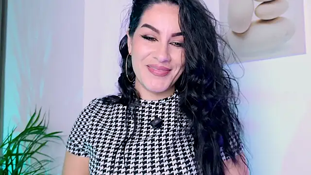 Pamela Rosal online show from 04-13-26, 12:53