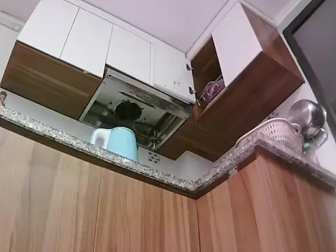 -SingleMom- online show from 10-09-25, 04:57