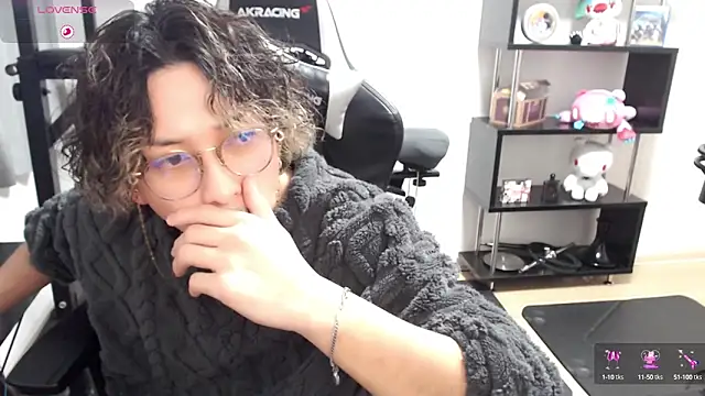 Shizukuu online show from 03-12-25, 07:04