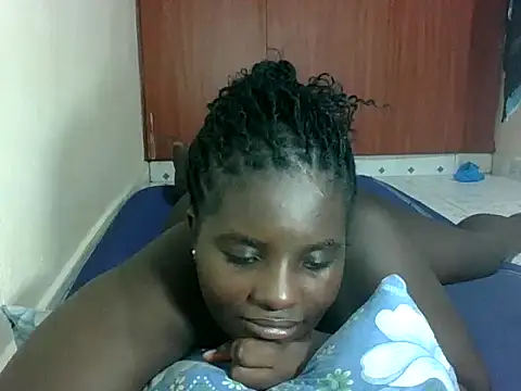 hotebbbyy online show from 03-13-26, 05:18