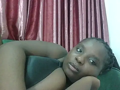 hotebbbyy online show from 06-16-26, 02:00