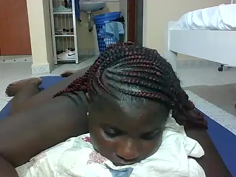 hotebbbyy online show from 02-14-26, 06:52