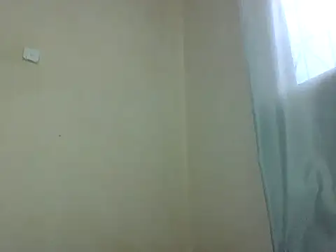 hotebbbyy online show from 11-29-25, 11:21