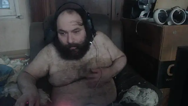Snapshot of hairyhulk chatting on 01-21-25, 09:57 hairyhulk online show from 01-21-25, 09:57