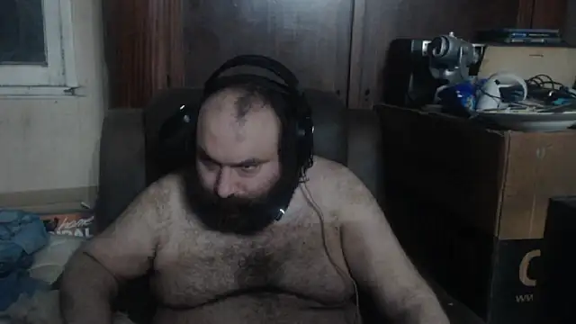 Snapshot of hairyhulk chatting on 01-09-25, 06:59 hairyhulk online show from 01-09-25, 06:59