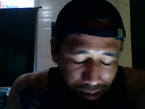 Tomcat1800 online show from 02-18-25, 02:38