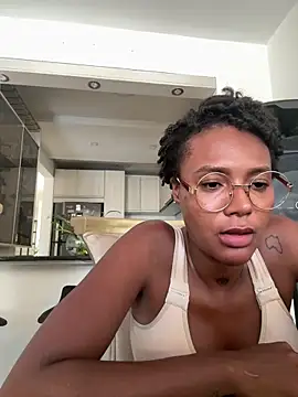 KyaraMiller online show from 04-14-26, 09:42