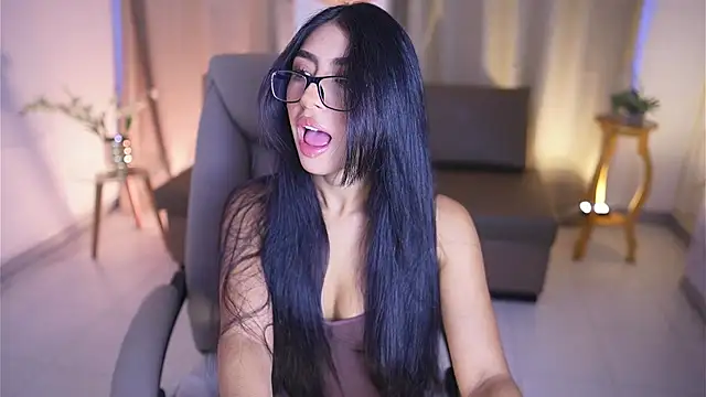 Sara albrecht online show from 03-20-25, 12:43