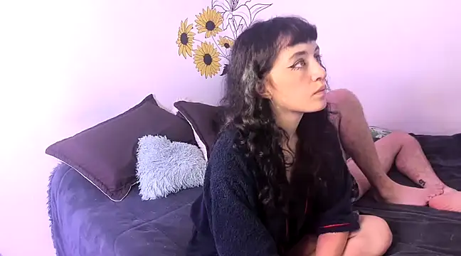 Snapshot of Dear-Venus chatting on 01-08-25, 11:19 Dear-Venus online show from 01-08-25, 11:19