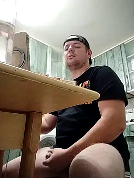 lobito1997 online show from 10-27-25, 03:40