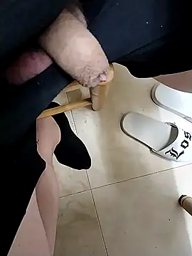 lobito1997 online show from 01-25-25, 03:40