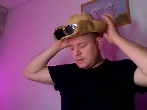 lobito1997 online show from 03-17-25, 10:29