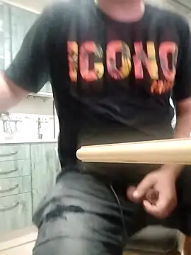 lobito1997 online show from 11-03-25, 04:07