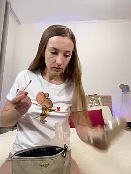 KateRedgar online show from 10-30-25, 02:14