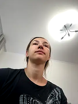 KateRedgar online show from 12-05-25, 09:19