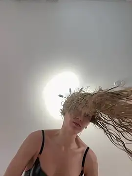 KateRedgar online show from 02-16-26, 01:10