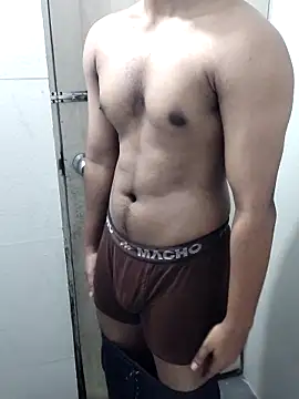 hottboy 39 online show from 11-20-25, 09:10