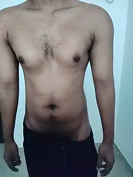 Snapshot of hottboy_39 chatting on 06-25-26, 03:37 hottboy 39 online show from 06-25-26, 03:37