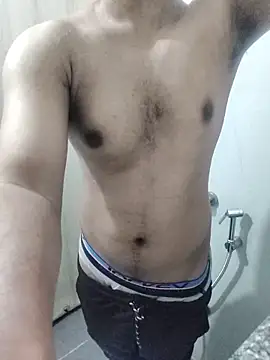 Snapshot of hottboy_39 chatting on 03-13-26, 02:16 hottboy 39 online show from 03-13-26, 02:16