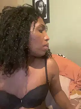 Snapshot of Moorella1 chatting on 03-19-26, 11:32 Moorella1 online show from 03-19-26, 11:32