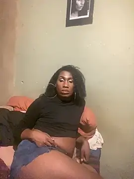 Snapshot of Moorella1 chatting on 04-03-26, 04:46 Moorella1 online show from 04-03-26, 04:46