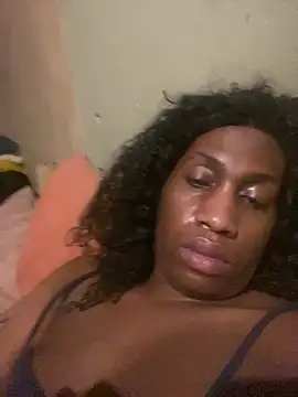 Snapshot of Moorella1 chatting on 03-18-26, 10:54 Moorella1 online show from 03-18-26, 10:54