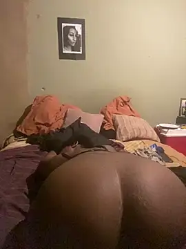 Moorella1 online show from 12-18-25, 08:34