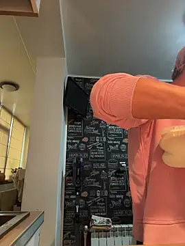 tanyagrey online show from 10-28-25, 07:07