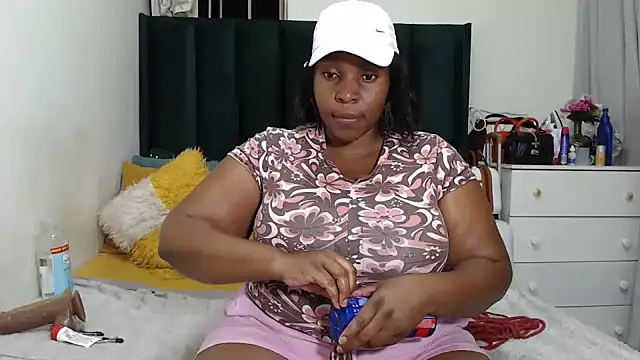 GaggingQueenxx online show from 01-05-26, 05:49