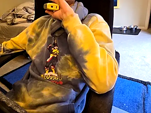 Migaruo online show from 03-06-26, 04:57